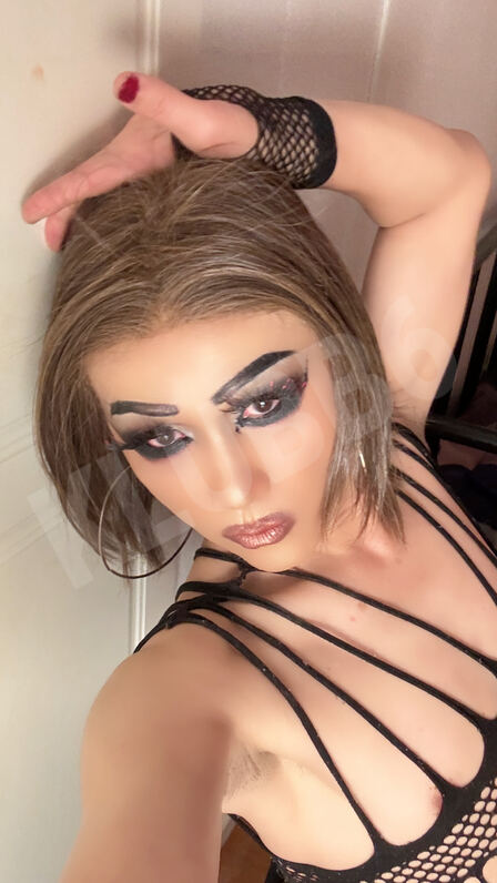 Thainaya5156767