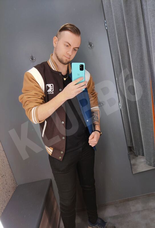 krisukk5896060