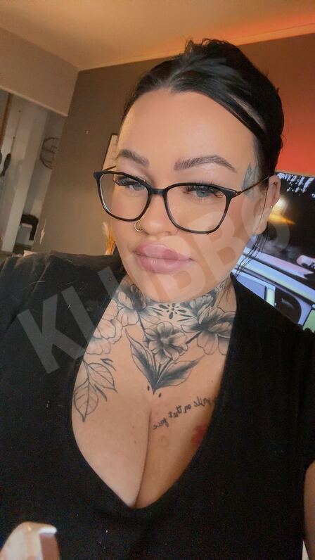 Amalia5190446