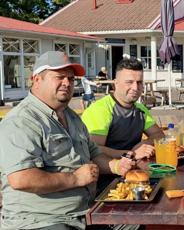 Sipolimies5952942